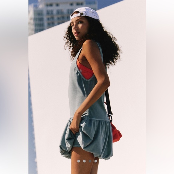 Free People Movement Hot Shot Bubble Mini Set Summer Storm Blue Size SM NWT - Picture 3 of 10